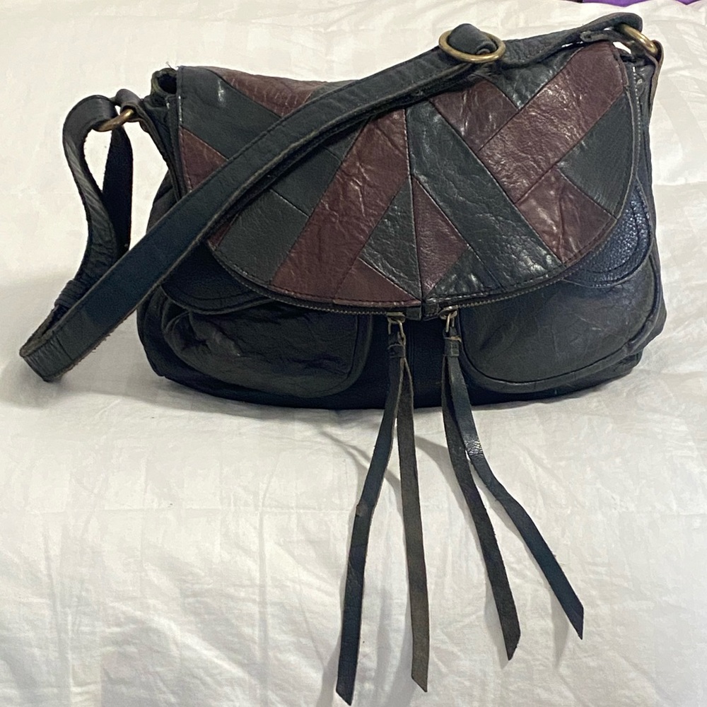 Lucky Brand Leather Patchwork Saddle Bag Black/Brown Leather & Brass hardware